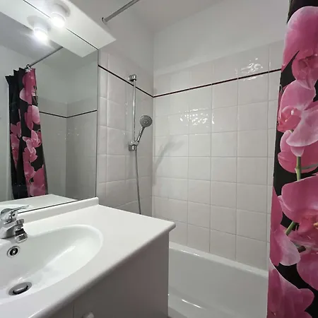 Climatise Avec Piscine - Vue Clape Gn190-711 * Gruissan